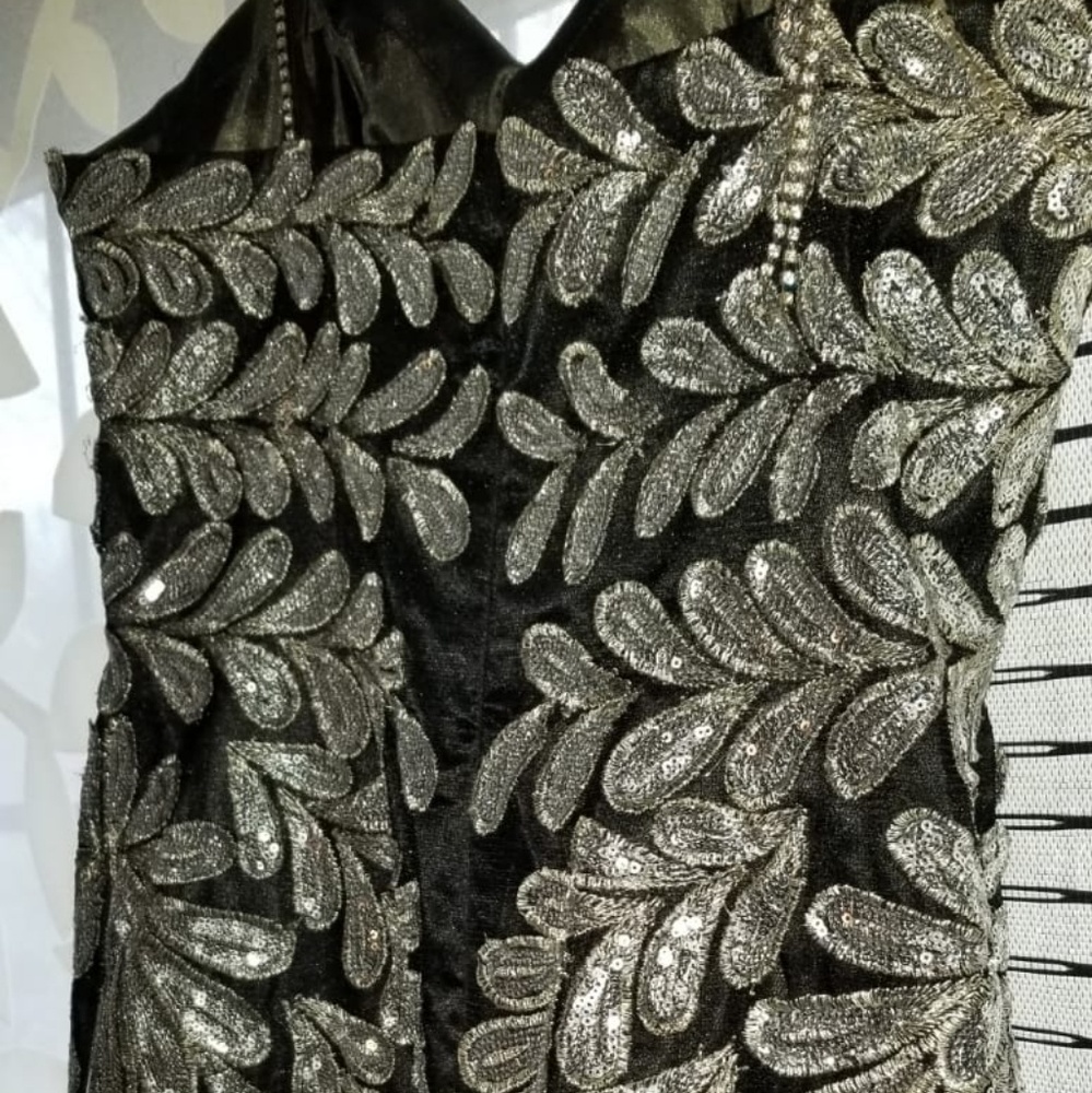 MNM couture fancy evening /prom dress - Picture 6 of 7